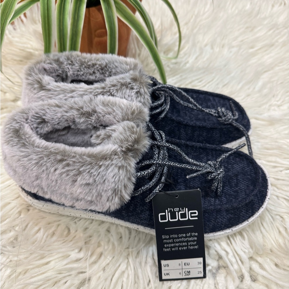 Hey Dude Kids Fuzzy Black Slippers
